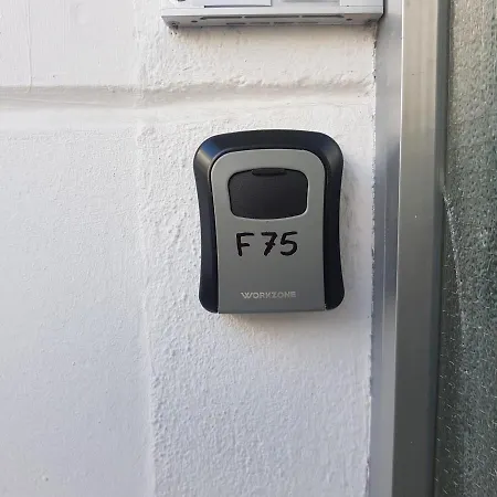 Stadtnah An Der Foerde 75 Flensburgo